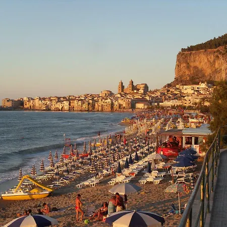 B&B Cefalu Bed & Breakfast
